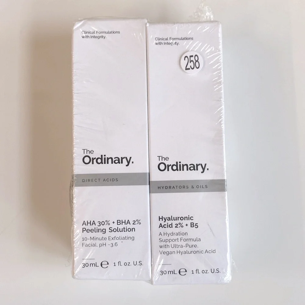 30%+Bha 2% Peeling Solution & THE‎ ORDINARY Hyaluronic Acid 2%+B5 Liquid, New